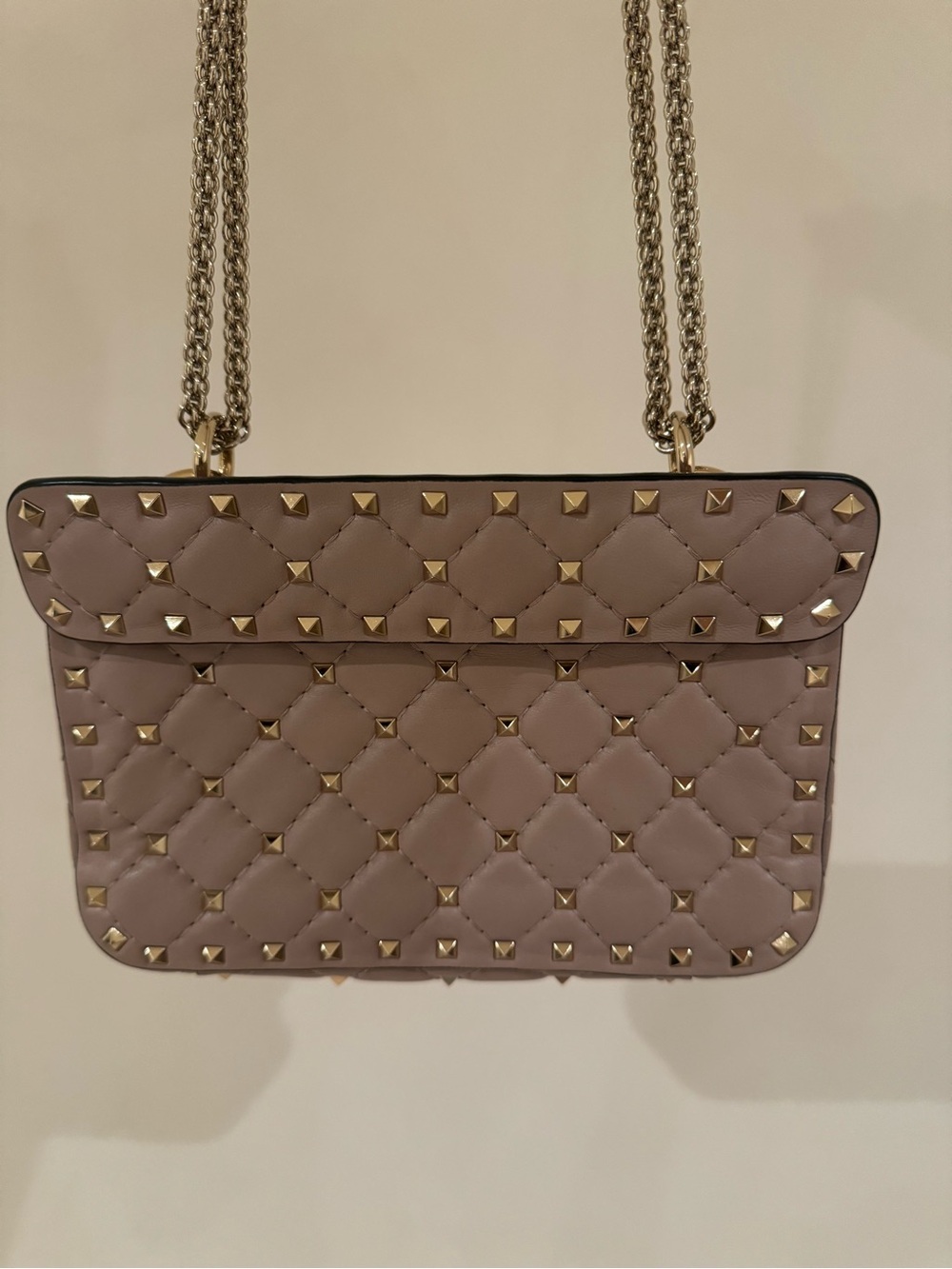 Valentino Garavani Quilted Rockstud Crossbody Bag in Taupe - Picture 6 of 6